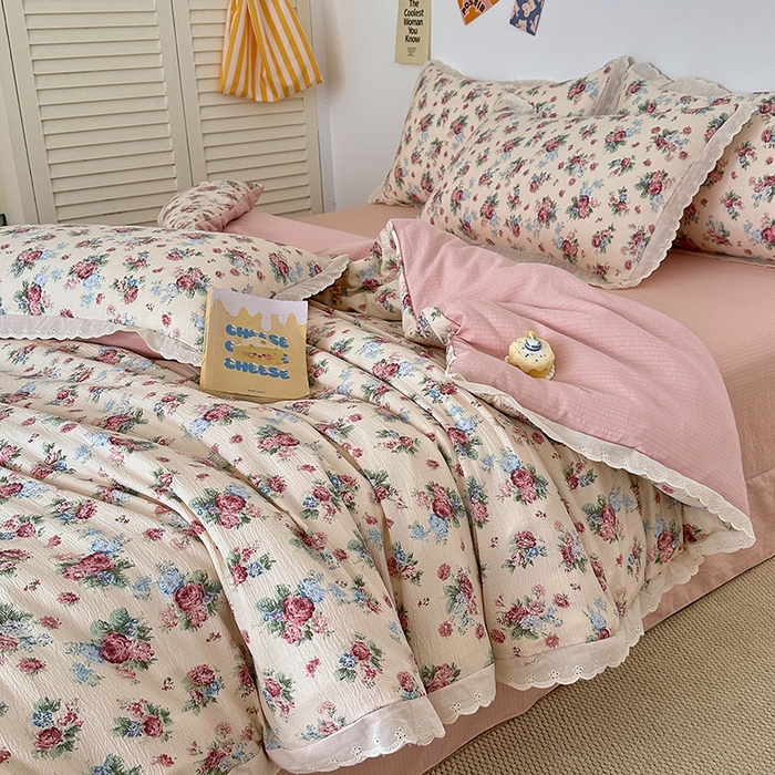 91家纺网 家纺一手货源 找家纺 斯卡诺家纺 2025新款纯棉花边双层纱夏被四件套水洗棉夏被四件套