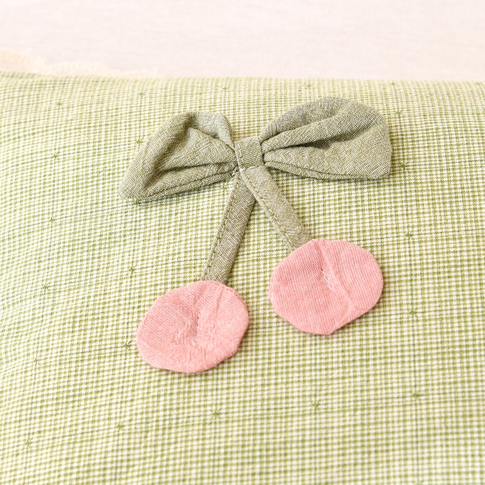 91家纺网 家纺一手货源 找家纺 （总）金牛枕芯 2025新款小樱桃枕头全棉水洗棉小提花枕芯花边可拆卸学生儿童枕头