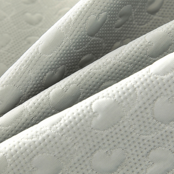 91家纺网 家纺一手货源 找家纺 乐居家纺 2025新款中分子PE凉感凉豆豆提花凉席床笠款 灰色爱心