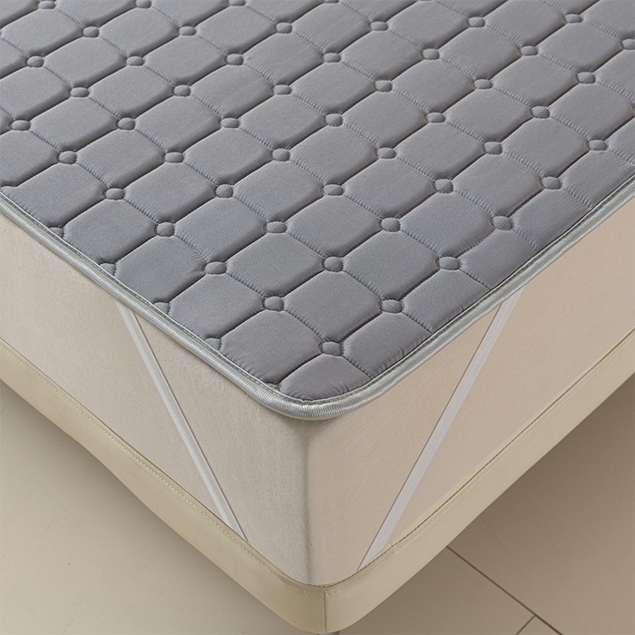 91家纺网 家纺一手货源 找家纺 美克家居2025新款加厚防水软床垫 A级软银灰防水款