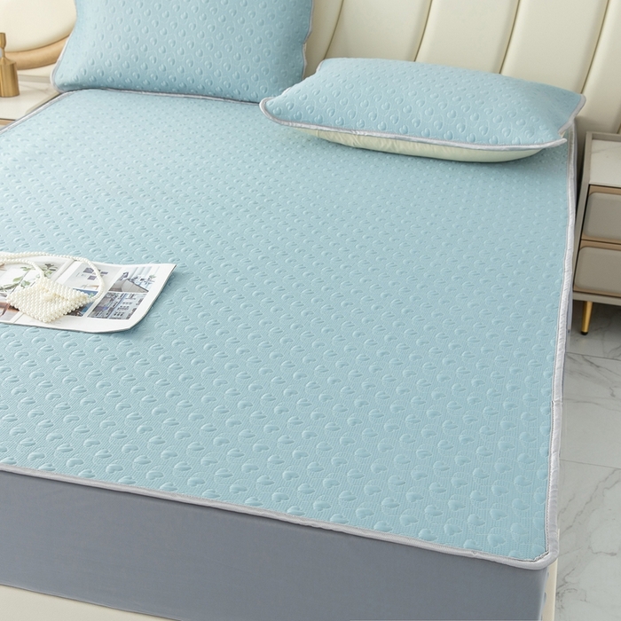 91家纺网 家纺一手货源 找家纺 乐居家纺 2025新款中分子PE凉感凉豆豆提花凉席床笠款 蓝色爱心