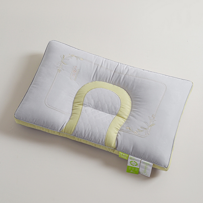 91家纺网 家纺一手货源 找家纺 晚儿 2025新款艾樂芯护颈枕 灰色