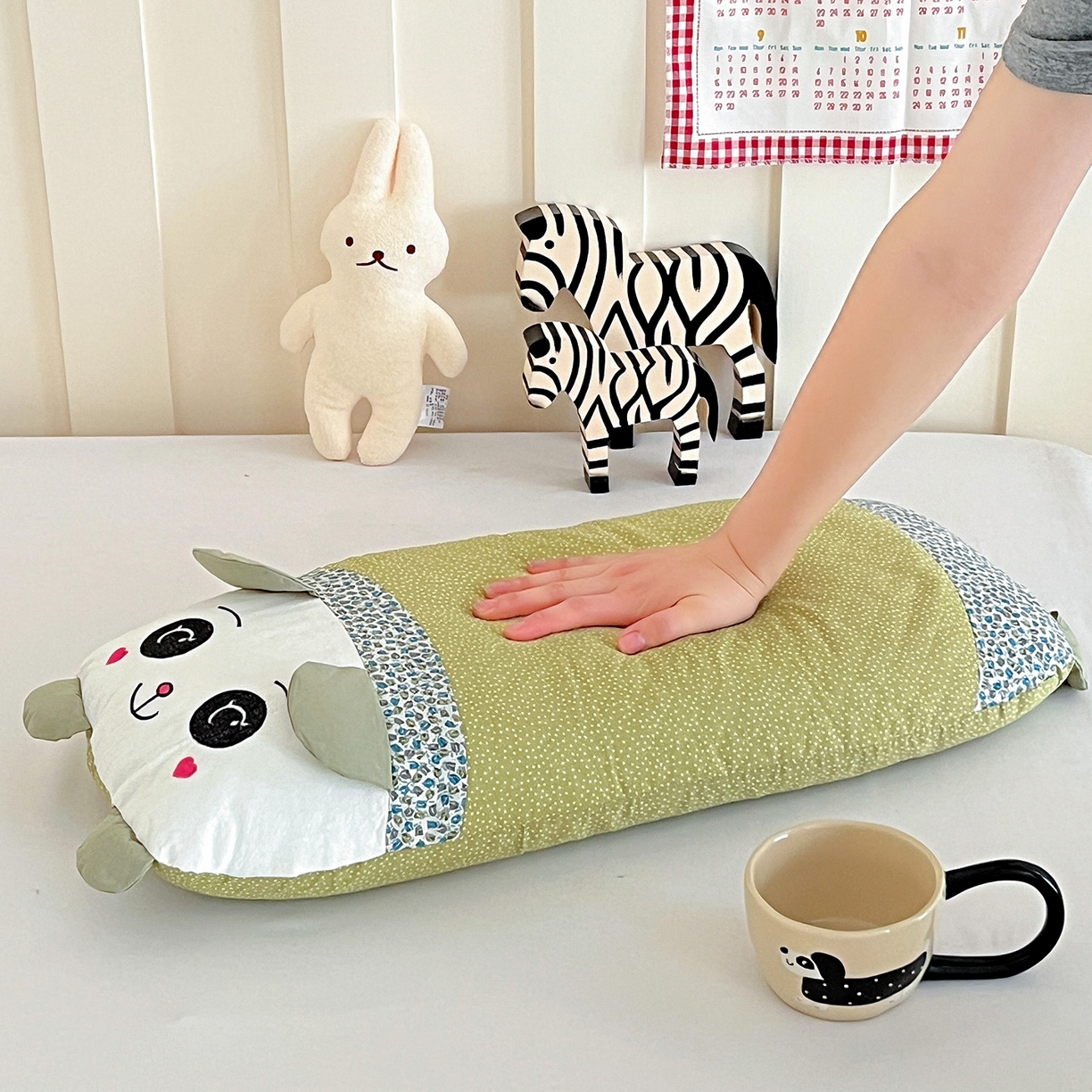 91家纺网 家纺一手货源 找家纺 卓昌枕芯 2025新款全棉纯棉刺绣加印花萌萌熊枕头枕芯卡通荞麦枕-可爱小熊系列 可爱小熊-绿色 60x30cm苦荞壳单枕/只