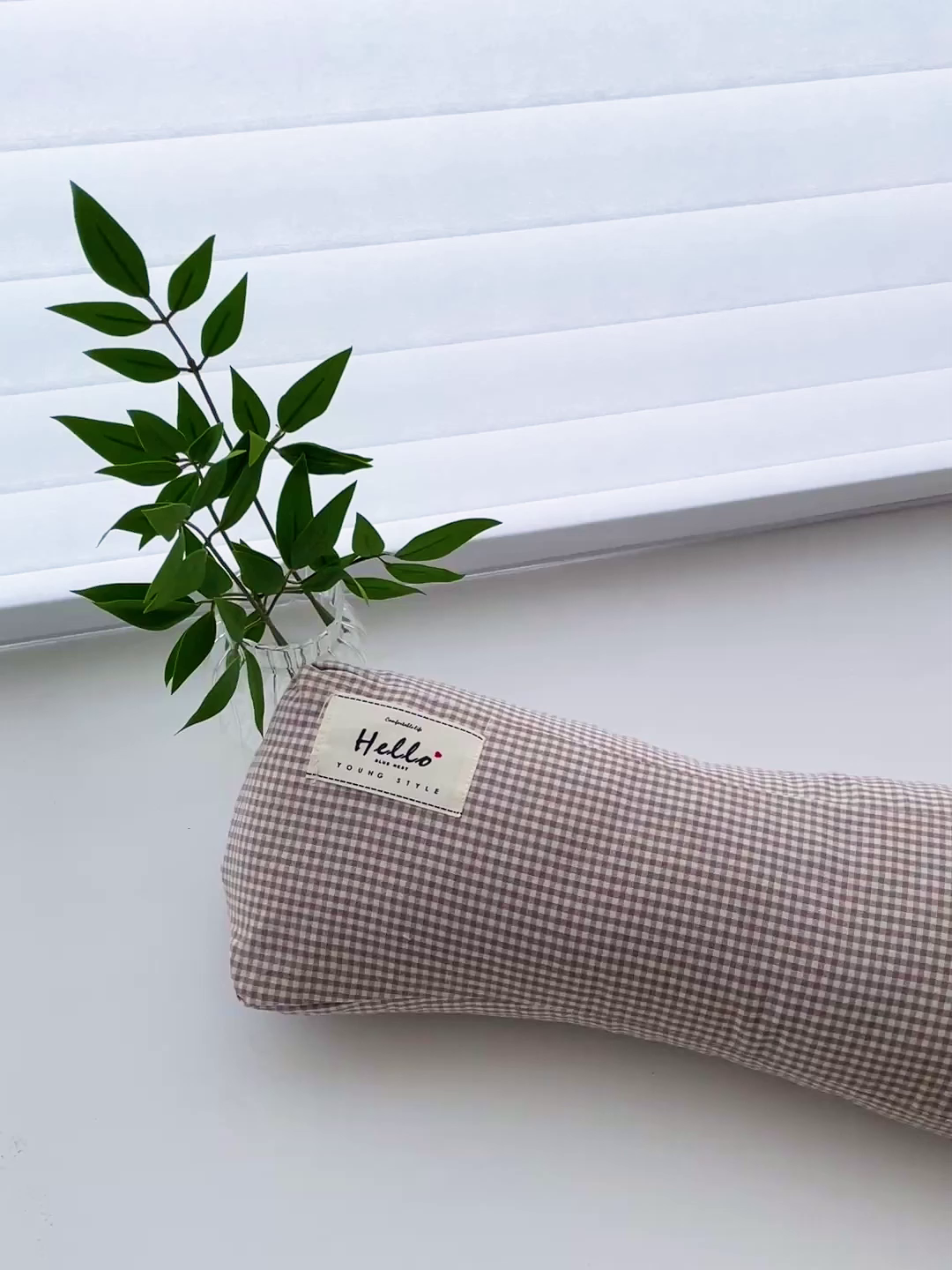 91家纺网 家纺一手货源 找家纺 卓昌枕芯 2025新款全棉双层纱颈椎枕全棉水洗棉三角枕枕头枕芯 咖格-全棉水洗棉颈椎枕 45x15cm单枕/对