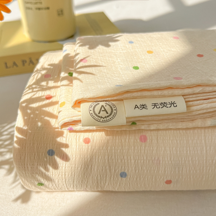 91家纺网 家纺一手货源 找家纺 韩巢家纺 2025新款云感提花双层纱床单被单枕套三件套 波点世界