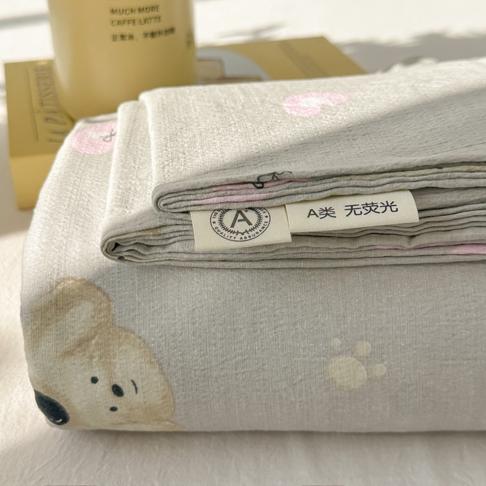 91家纺网 家纺一手货源 找家纺 韩巢家纺 2025新款云感提花双层纱床单被单枕套三件套 奇妙小熊