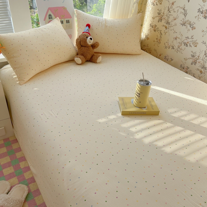 91家纺网 家纺一手货源 找家纺 韩巢家纺 2025新款云感提花双层纱床单被单枕套三件套 波点世界