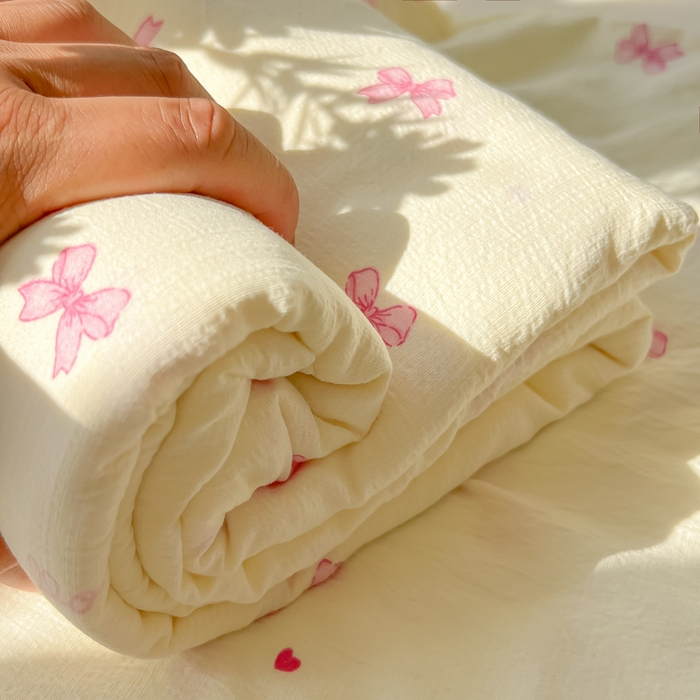 91家纺网 家纺一手货源 找家纺 韩巢家纺 2025新款云感提花双层纱床单被单枕套三件套 粉相思