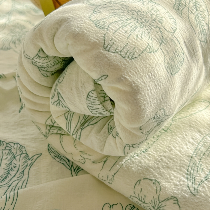 91家纺网 家纺一手货源 找家纺 韩巢家纺 2025新款云感提花双层纱床单被单枕套三件套 海像森林
