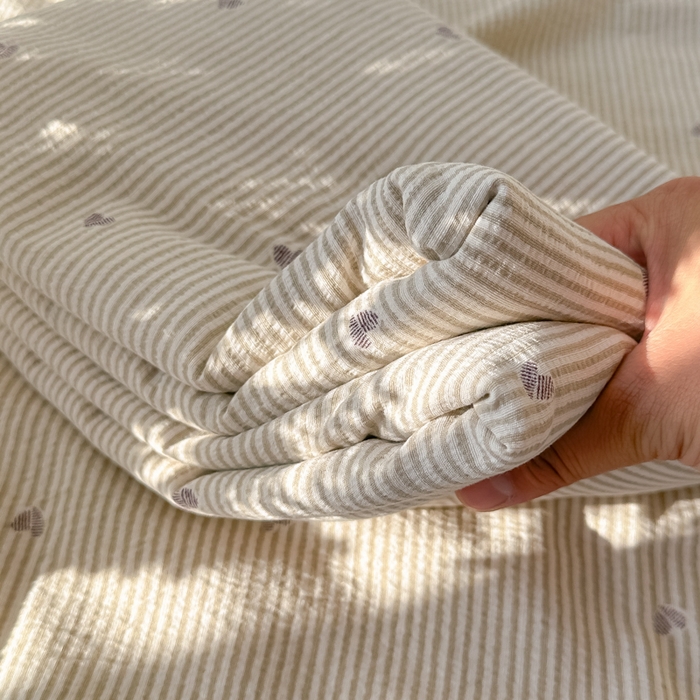 91家纺网 家纺一手货源 找家纺 韩巢家纺 2025新款云感提花双层纱床单被单枕套三件套 米倾心