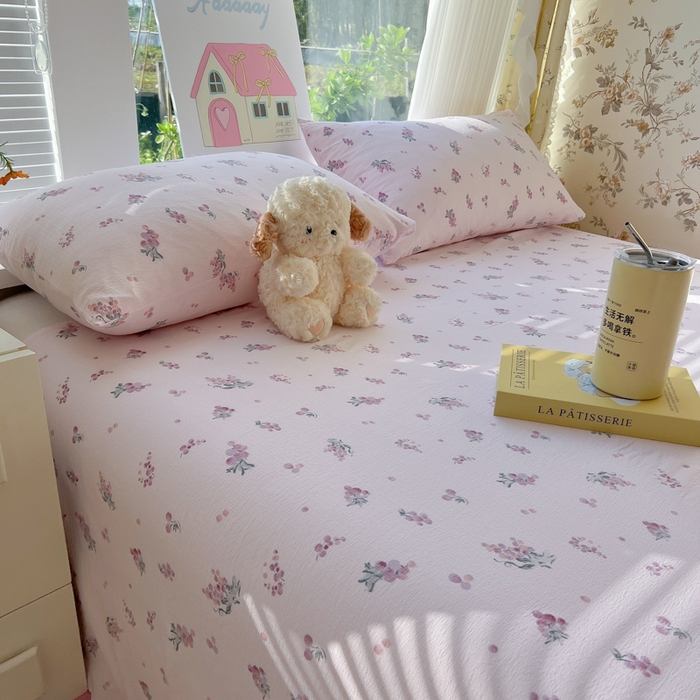 91家纺网 家纺一手货源 找家纺 韩巢家纺 2025新款云感提花双层纱床单被单枕套三件套 葡萄七分甜