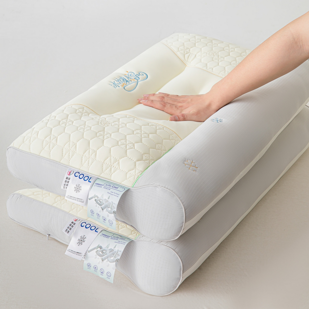 91家纺网 家纺一手货源 找家纺 橘夏家纺 2025新款冰丝牵引枕枕头枕芯 灰色 48x74cm/只