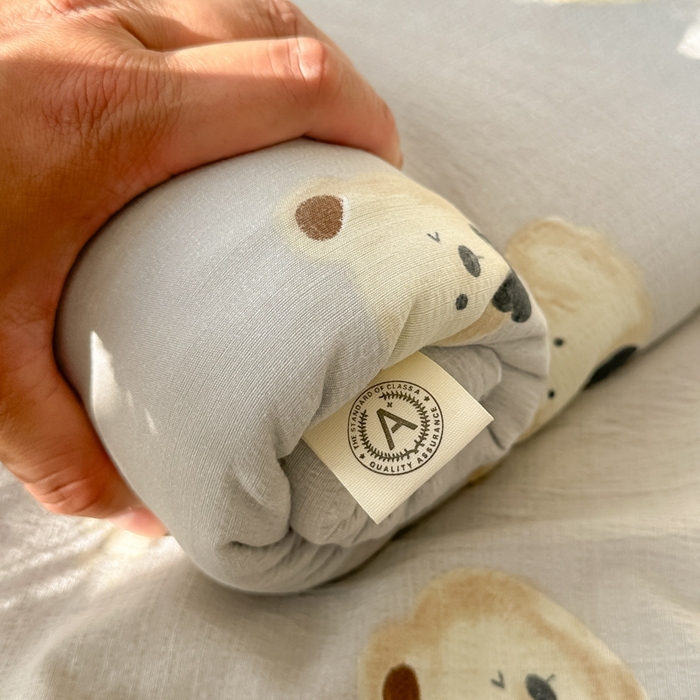 91家纺网 家纺一手货源 找家纺 韩巢家纺 2025新款云感提花双层纱床单被单枕套三件套 奇妙小熊