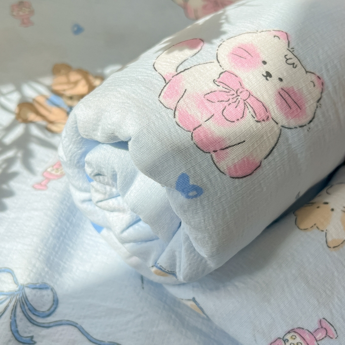 91家纺网 家纺一手货源 找家纺 韩巢家纺 2025新款云感提花双层纱床单被单枕套三件套 小猫时光篮