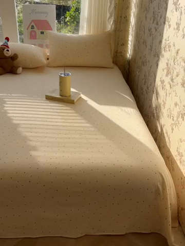 91家纺网 家纺一手货源 找家纺 韩巢家纺 2025新款云感提花双层纱床单被单枕套三件套 波点世界