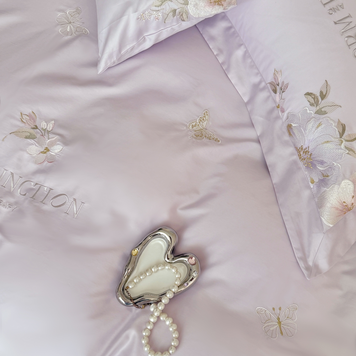 91家纺网 家纺一手货源 找家纺 库里梦家纺 2025新款100S长绒棉纯棉刺绣四件套-春不晚花 春不晚花-梦幻紫