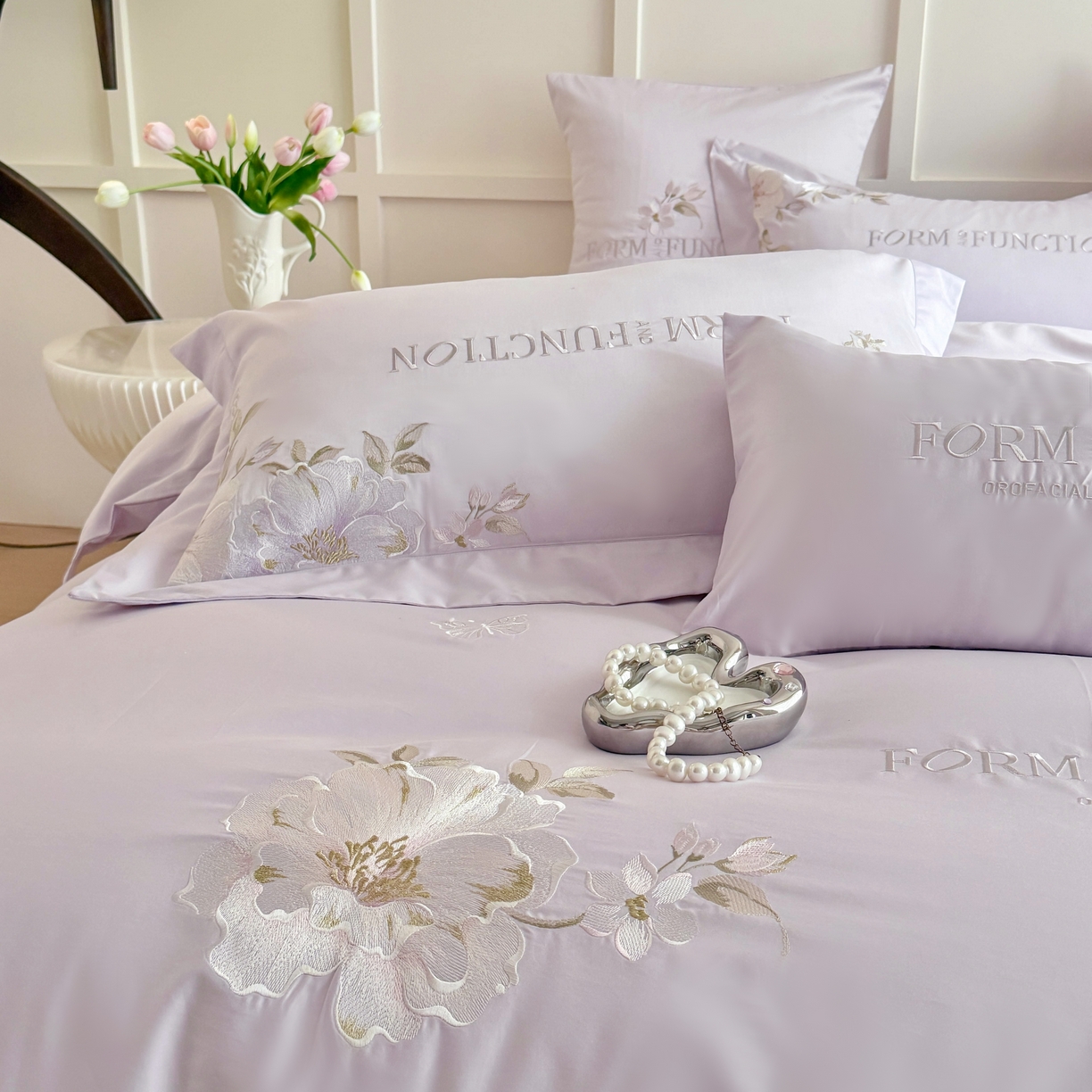 91家纺网 家纺一手货源 找家纺 库里梦家纺 2025新款100S长绒棉纯棉刺绣四件套-春不晚花 春不晚花-梦幻紫