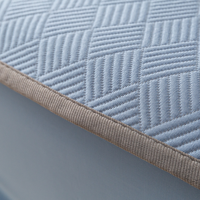 91家纺网 家纺一手货源 找家纺 欧邦 2025新款雅阁系列提花冰豆豆床笠款夏被四件套 雅格-苍兰