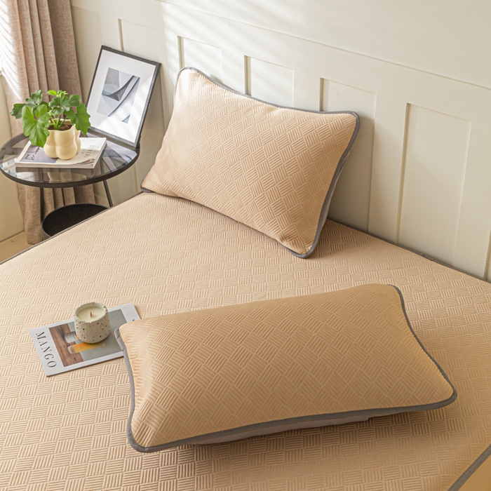 91家纺网 家纺一手货源 找家纺 欧邦 2025新款雅阁系列提花冰豆豆床笠款夏被四件套 雅格-咖色