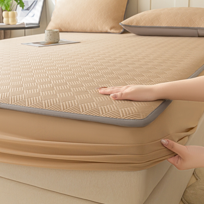 91家纺网 家纺一手货源 找家纺 欧邦 2025新款雅阁系列提花冰豆豆床笠款夏被四件套 雅格-咖色