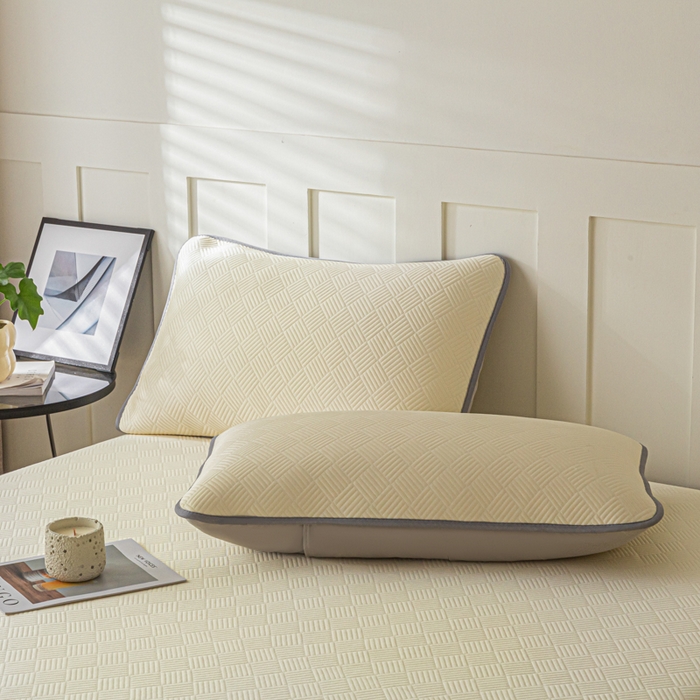 91家纺网 家纺一手货源 找家纺 欧邦 2025新款雅阁系列提花冰豆豆床笠款夏被四件套 雅格-暖黄