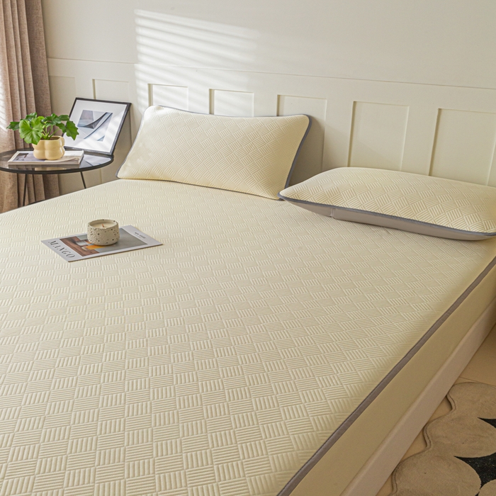 91家纺网 家纺一手货源 找家纺 欧邦 2025新款雅阁系列提花冰豆豆床笠款夏被四件套 雅格-暖黄