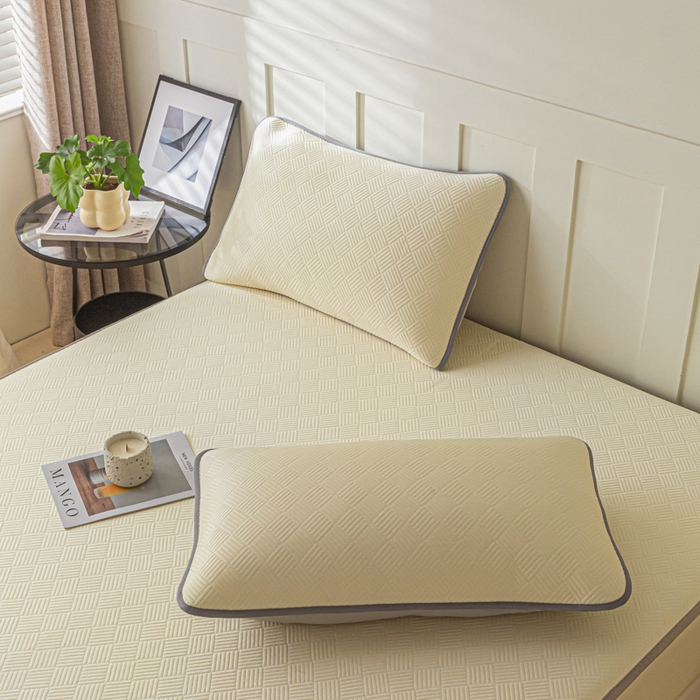 91家纺网 家纺一手货源 找家纺 欧邦 2025新款雅阁系列提花冰豆豆床笠款夏被四件套 雅格-暖黄