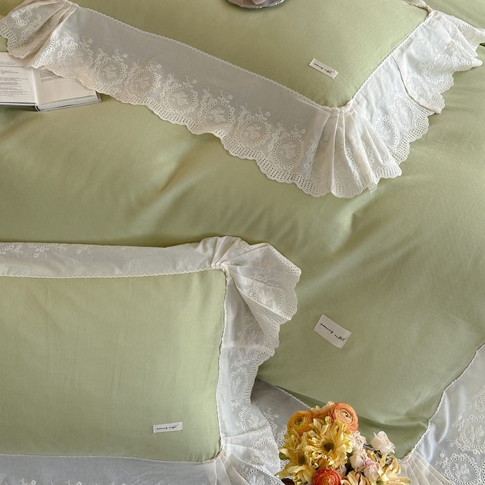 91家纺网 家纺一手货源 找家纺 小春日和 2025新款法式纯棉双层纱A类公主风四件套儿童婴幼儿被套纯色床单1.8床笠加大床单 梅子青