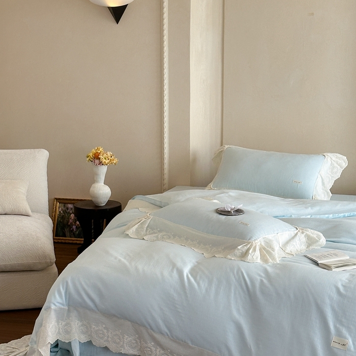 91家纺网 家纺一手货源 找家纺 （总）小春日和 2025新款法式纯棉双层纱A类公主风四件套儿童婴幼儿被套纯色床单1.8床笠加大床单