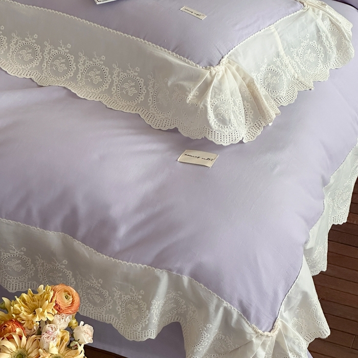 91家纺网 家纺一手货源 找家纺 小春日和 2025新款法式纯棉双层纱A类公主风四件套儿童婴幼儿被套纯色床单1.8床笠加大床单 雪青紫