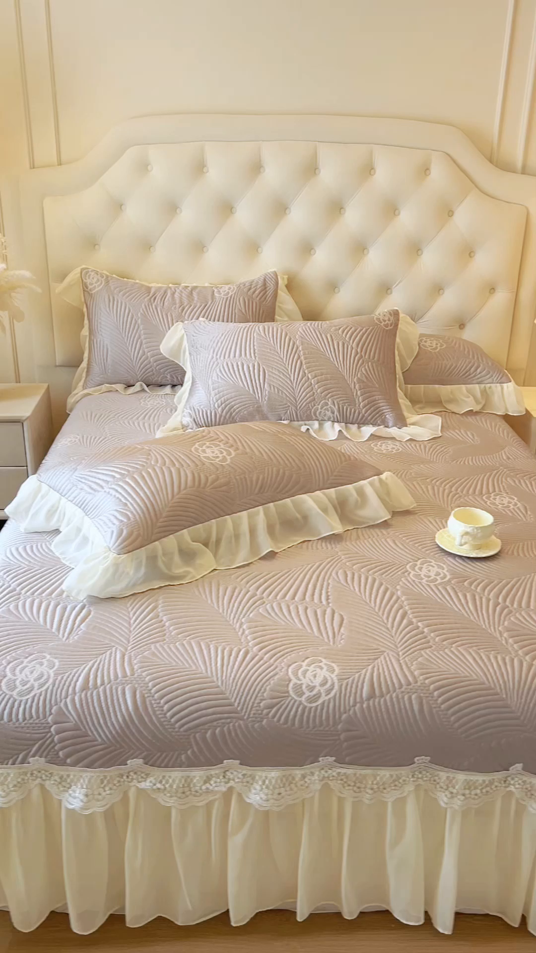 91家纺网 家纺一手货源 找家纺 网红馆（ck家纺） 2025新款床盖款豆豆席凉席席子-花叶海 花叶海-灰色