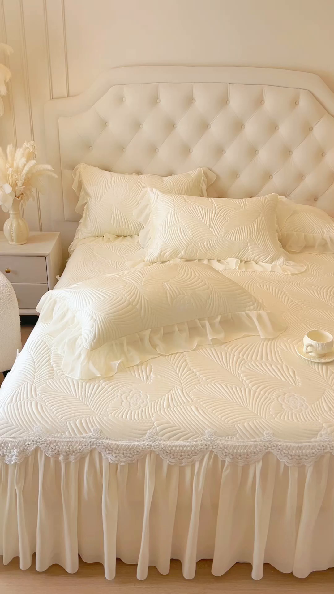 91家纺网 家纺一手货源 找家纺 网红馆（ck家纺） 2025新款床笠款床裙豆豆席凉席席子-花叶海 花叶海-米色