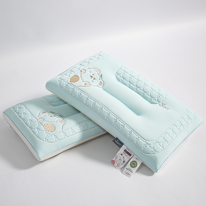 芯宜佳 2025春夏新款绣花凉感丝护颈童梦枕枕头枕芯单枕芯 童梦枕-天空蓝 30x50cm/只