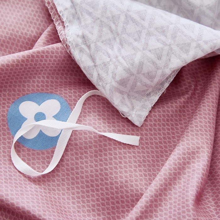 91家纺网 家纺一手货源 找家纺 贝兰仙奴 2025新款13372全棉纯棉简约时尚学生三件套 芭比小象豆沙