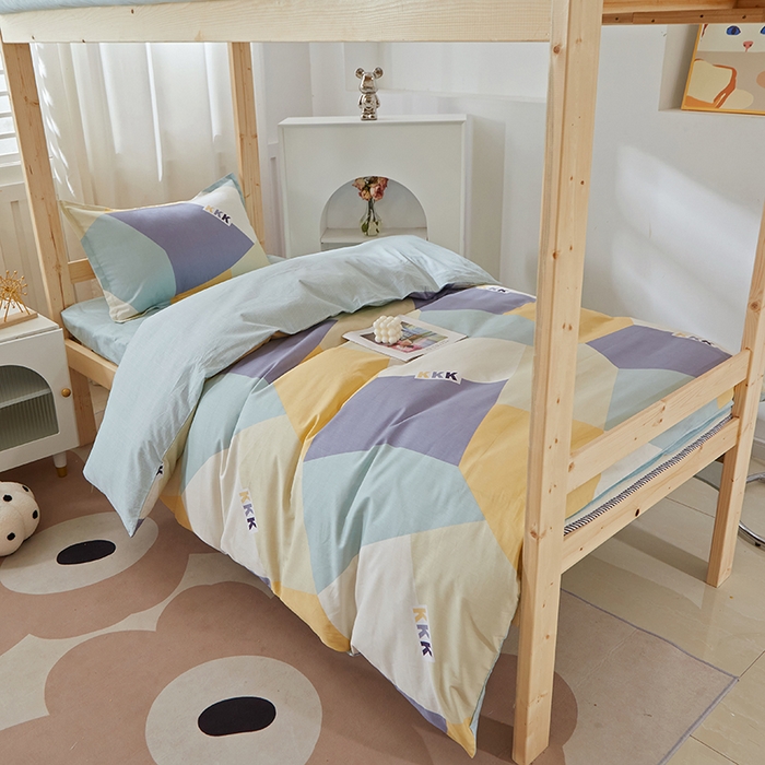 91家纺网 家纺一手货源 找家纺 贝兰仙奴 2025新款13372全棉纯棉简约时尚学生三件套 格致绿