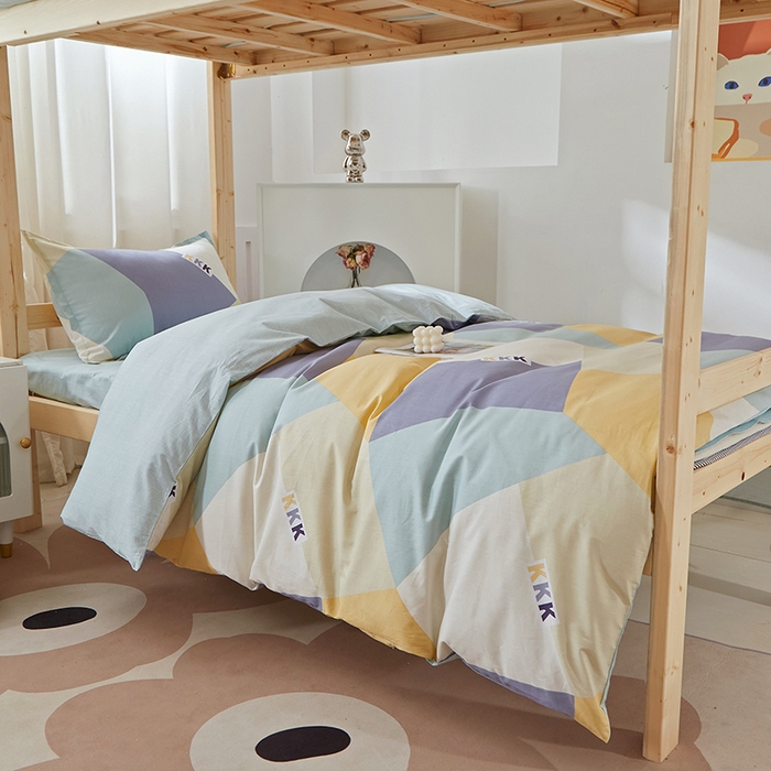 91家纺网 家纺一手货源 找家纺 贝兰仙奴 2025新款13372全棉纯棉简约时尚学生三件套 格致绿