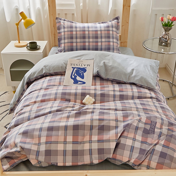 91家纺网 家纺一手货源 找家纺 贝兰仙奴 2025新款13372全棉纯棉简约时尚学生三件套 朗阁粉