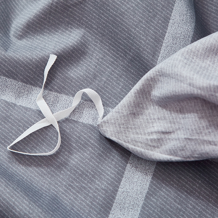 91家纺网 家纺一手货源 找家纺 贝兰仙奴 2025新款13372全棉纯棉简约时尚学生三件套 玛奇朵灰