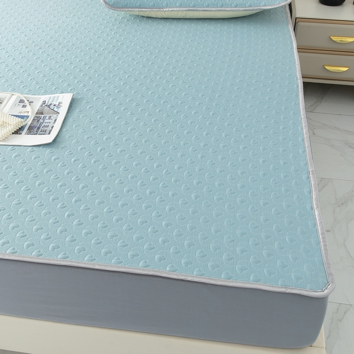 91家纺网 家纺一手货源 找家纺 乐居家纺 2025新款中分子PE凉感凉豆豆提花凉席床笠款 蓝色爱心