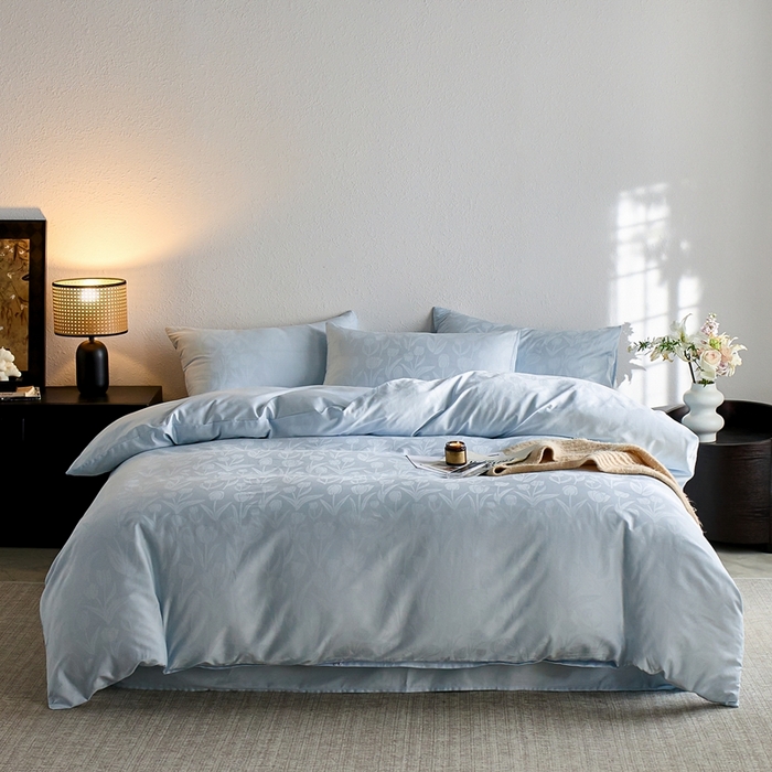 91家纺网 家纺一手货源 找家纺 亿梵家居 2025新款高端A类长绒棉四件套全棉提花轻奢全棉四件套 郁金香-晚波蓝