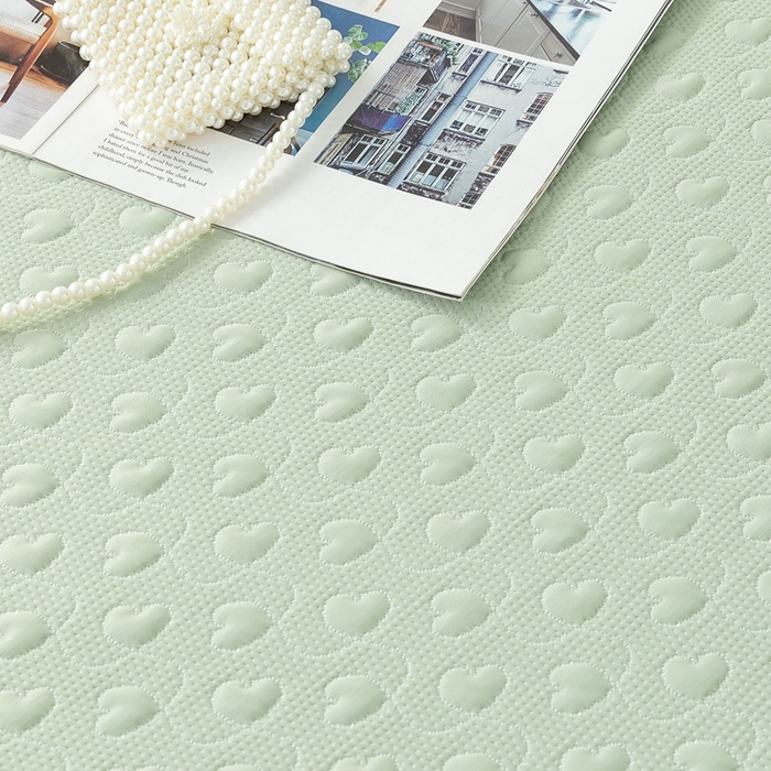 91家纺网 家纺一手货源 找家纺 乐居家纺 2025新款中分子PE凉感凉豆豆提花凉席床笠款 绿色爱心