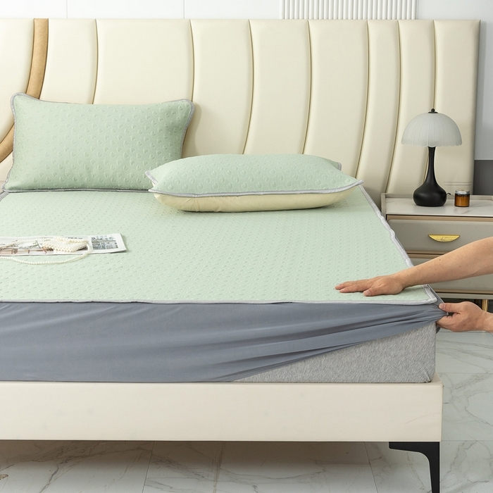 91家纺网 家纺一手货源 找家纺 乐居家纺 2025新款中分子PE凉感凉豆豆提花凉席床笠款 绿色爱心