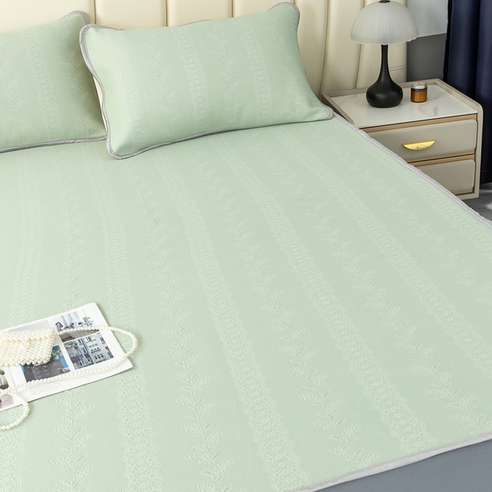 91家纺网 家纺一手货源 找家纺 乐居家纺 2025新款中分子PE凉感凉豆豆提花凉席床笠款 绿色-异形线条