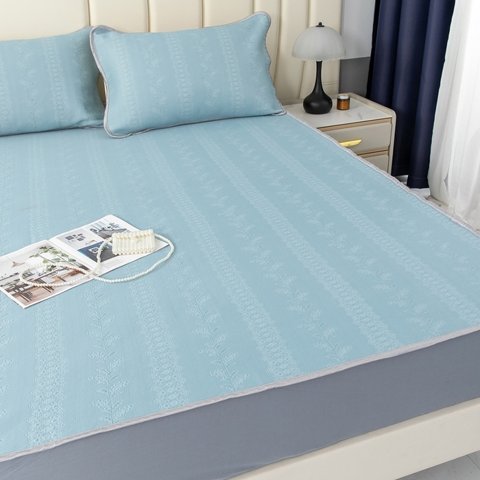 91家纺网 家纺一手货源 找家纺 乐居家纺 2025新款中分子PE凉感凉豆豆提花凉席床笠款 蓝色-异形线条