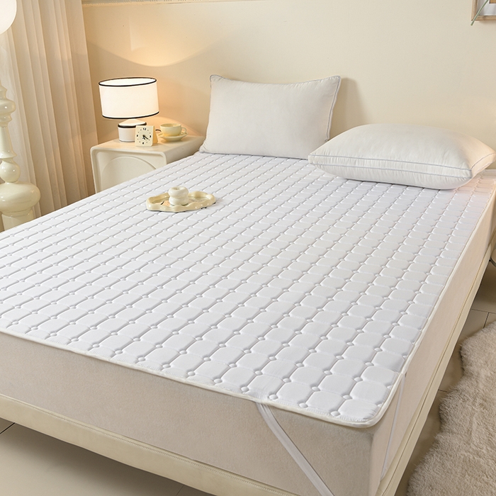 91家纺网 家纺一手货源 找家纺 美克家居2025新款加厚防水软床垫 A级软垫白【不防水加厚款】