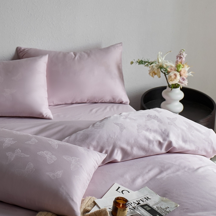 91家纺网 家纺一手货源 找家纺 亿梵家居 2025新款高端A类长绒棉四件套全棉提花轻奢全棉四件套 梦蝶-风信紫