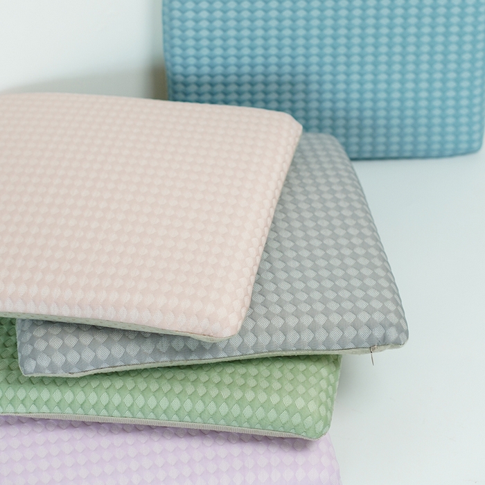 91家纺网 家纺一手货源 找家纺 （总）芯洲 2025新款冰豆豆记忆棉坐垫办公室椅子椅垫久坐学生教室专用屁股垫板凳子四季软垫