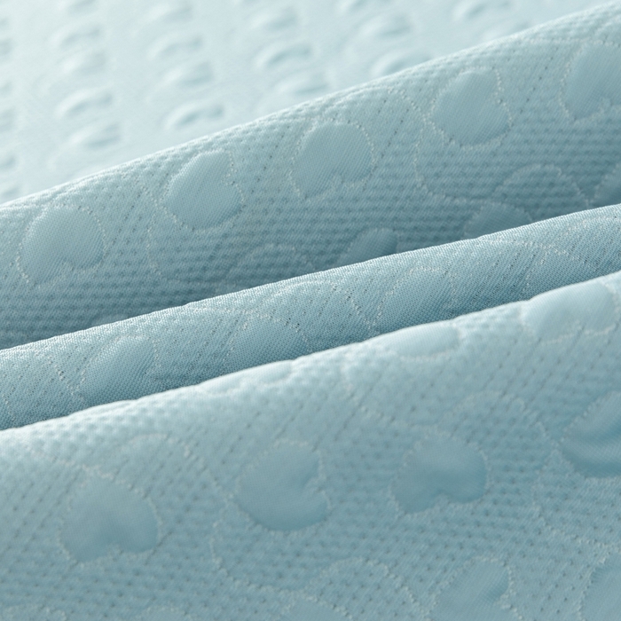 91家纺网 家纺一手货源 找家纺 乐居家纺 2025新款中分子PE凉感凉豆豆提花凉席床笠款 蓝色爱心