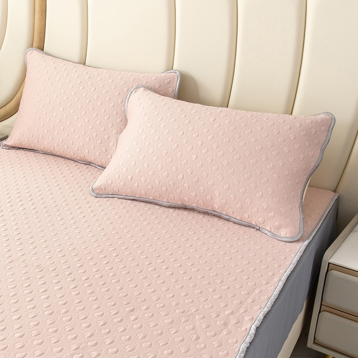 91家纺网 家纺一手货源 找家纺 乐居家纺 2025新款中分子PE凉感凉豆豆提花凉席床笠款 玉色爱心