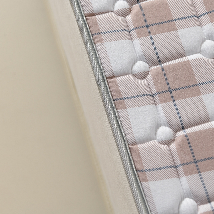 91家纺网 家纺一手货源 找家纺 美克家居2025新款加厚防水软床垫 A级豆沙格防水款